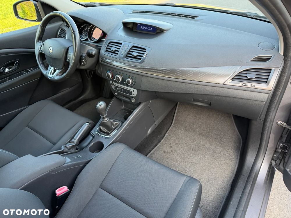 Renault Megane 1.6 16V 110 LIMITED - 7