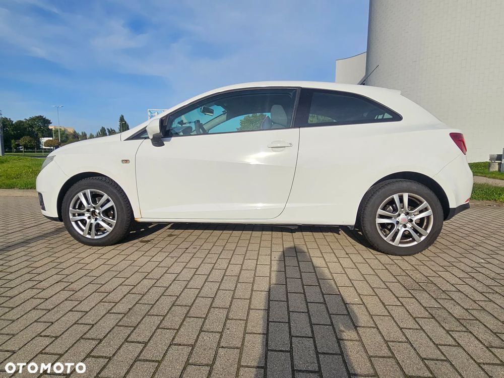 Seat Ibiza SC 1.4 16V Entry - 3