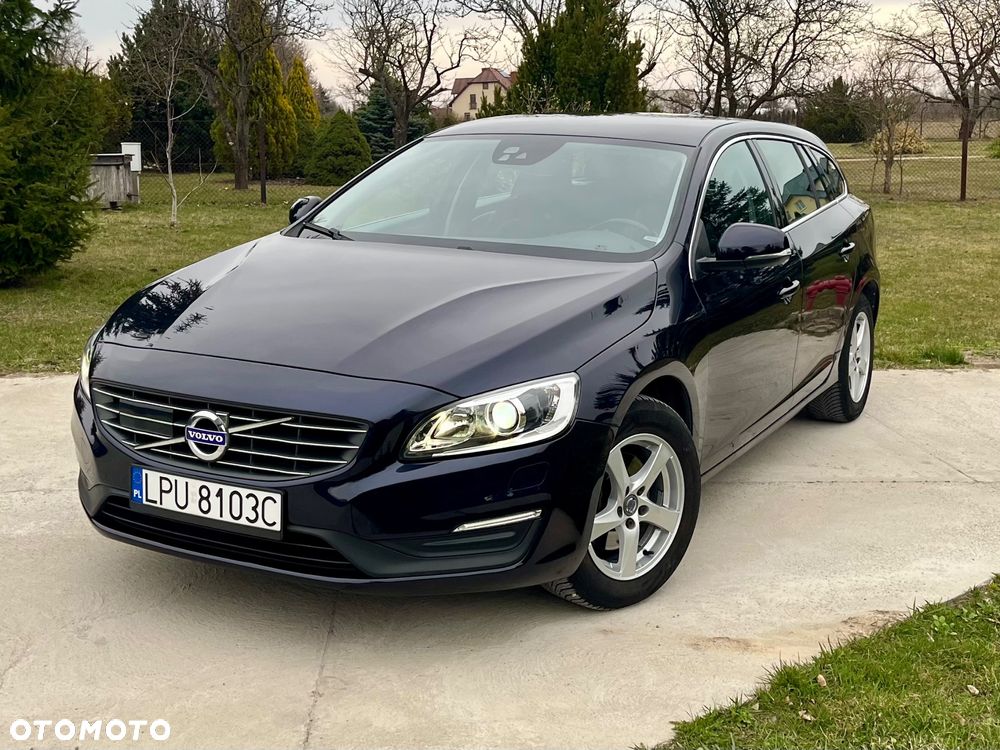 Volvo V60 D2 Drive-E Momentum - 4