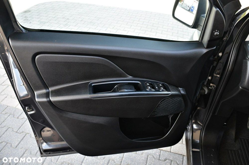 Fiat Doblo - 22
