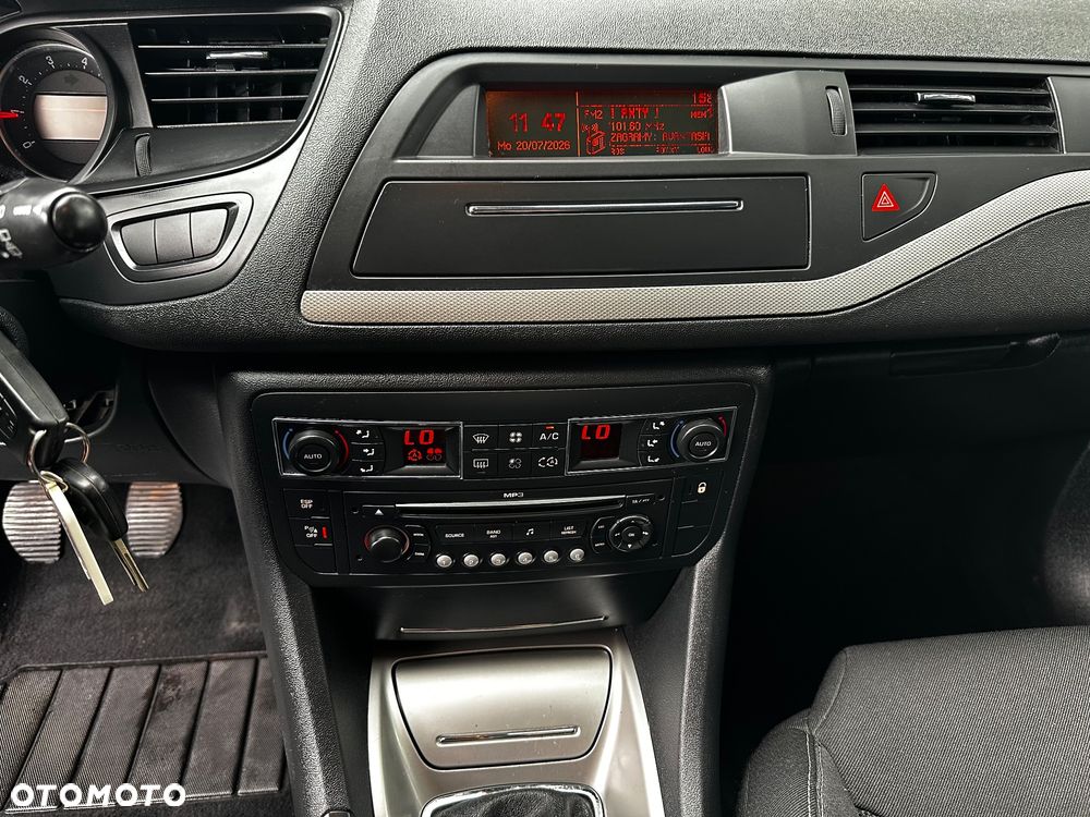 Citroën C5 2.0 16V Exclusive - 24