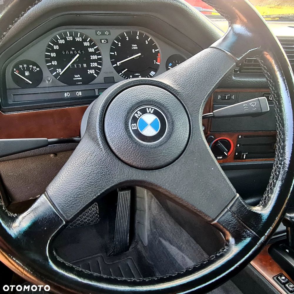 BMW Seria 3 - 18