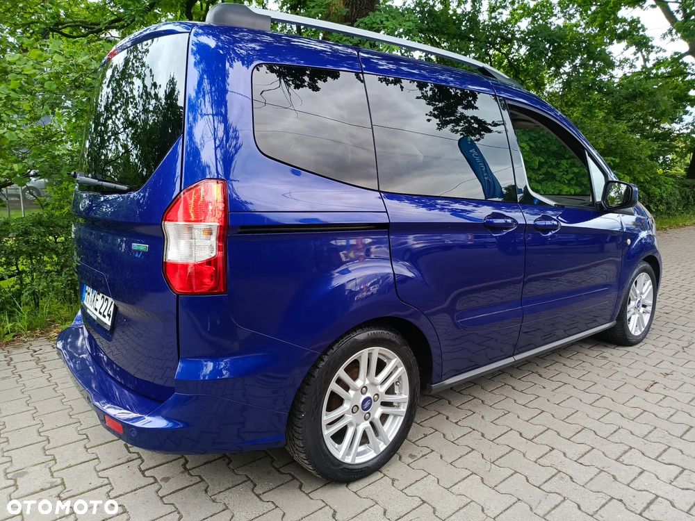 Ford Tourneo Courier 1.0 EcoBoost Titanium - 14