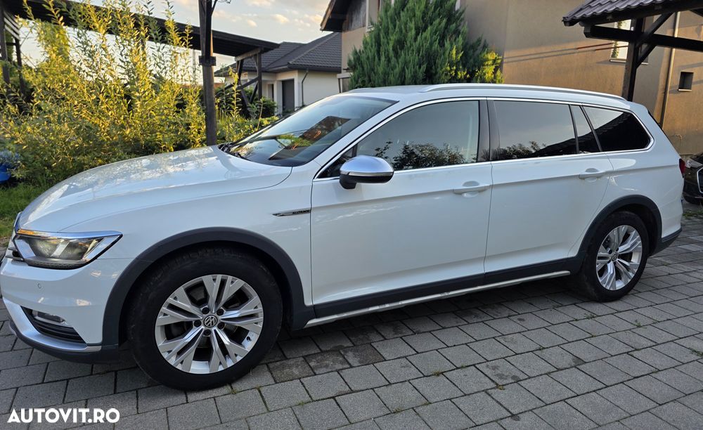 Volkswagen Passat Alltrack 2.0 TDI DSG 4Motion - 1