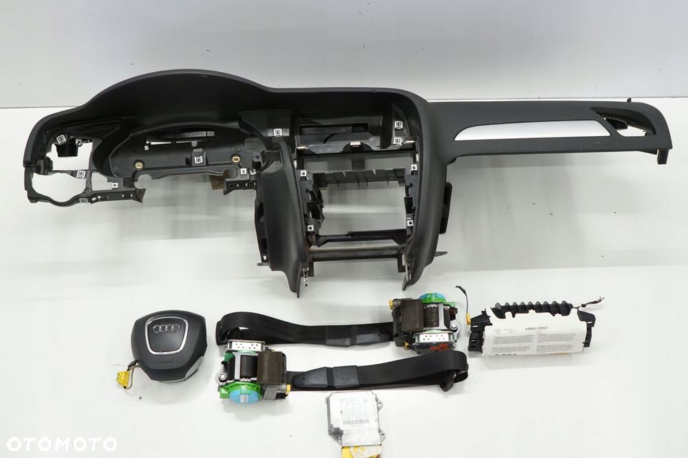AUDI A4 B8 09R DESKA ROZDZIELCZA KOKPIT AIRBAG EUROPA 8K1857041A - 1