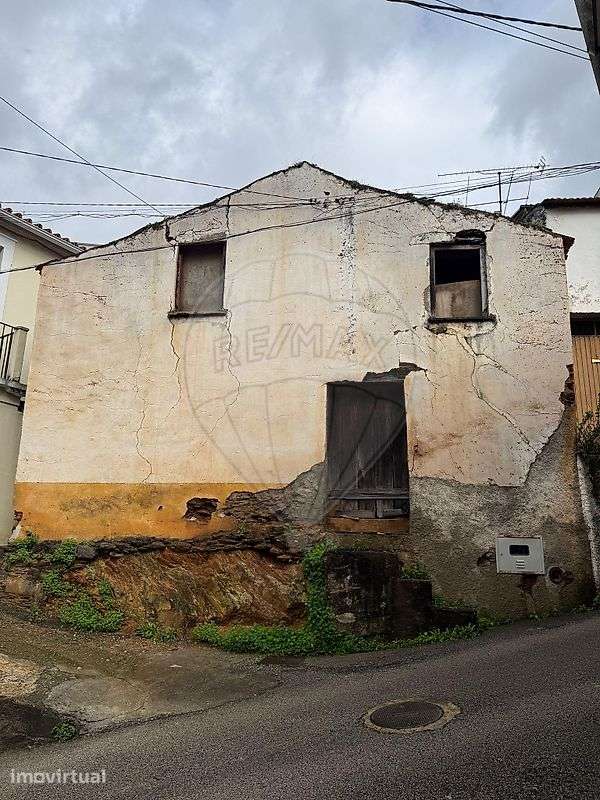 Moradia T3 para venda - Grande imagem: 2/4