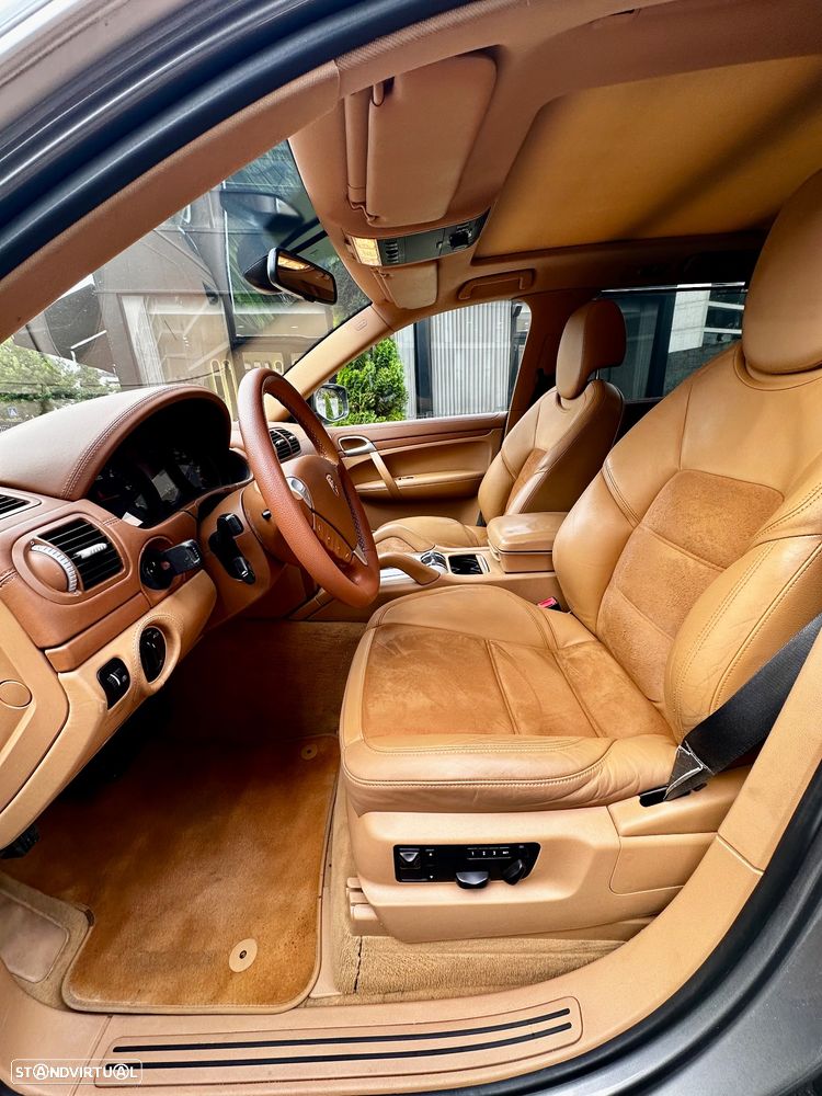 Porsche Cayenne Tiptronic - 8