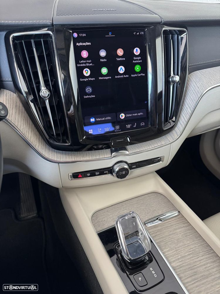 Volvo XC 60 2.0 T6 PHEV Inscription AWD - 26