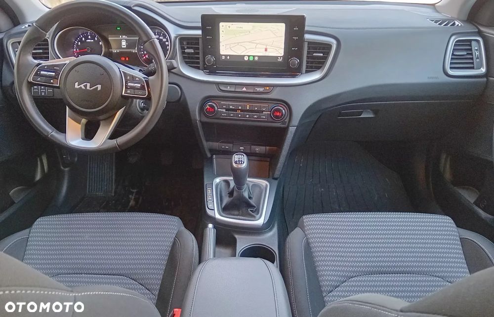 Kia Ceed 1.5 T-GDI L - 14