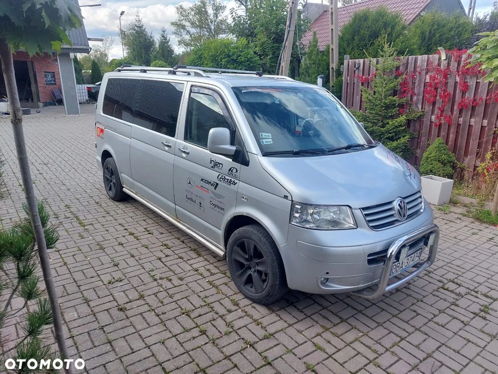 Volkswagen Transporter - 1