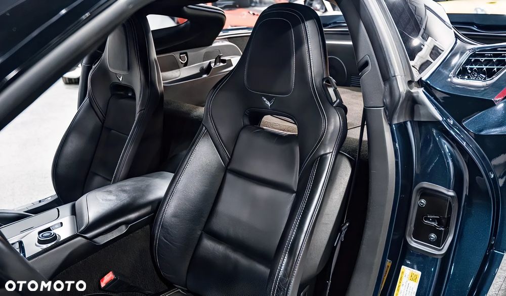 Chevrolet Corvette Stingray 3LT 6.2 V8 Automatik - 11