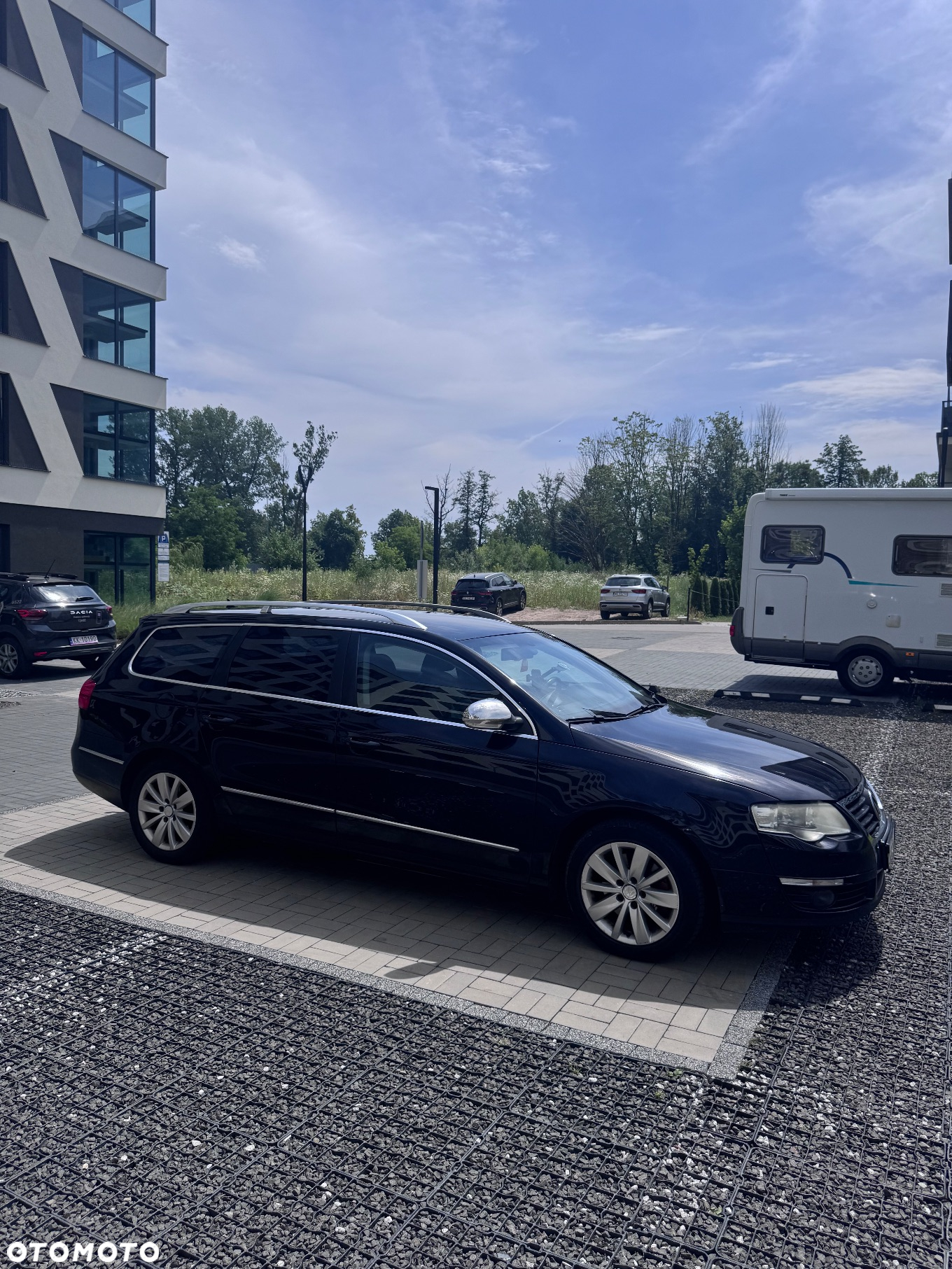 Volkswagen Passat 2.0 TDI Comfortline - 8