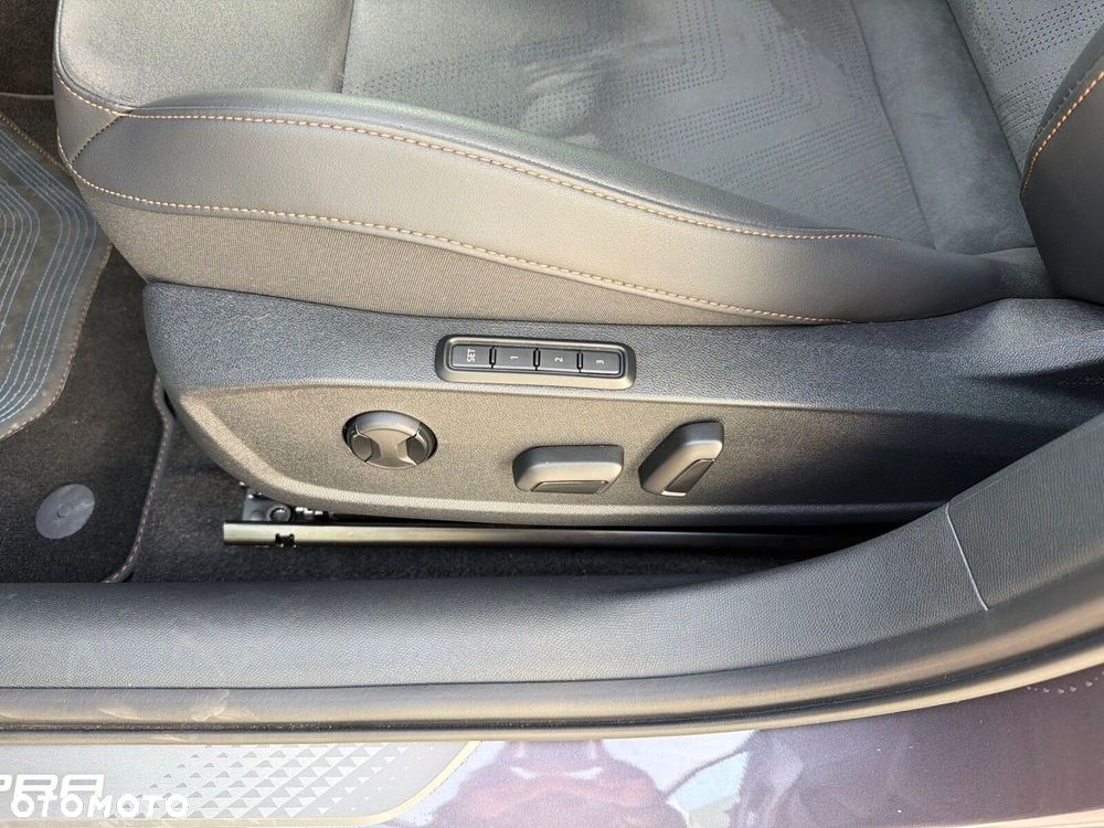 Cupra Formentor - 25