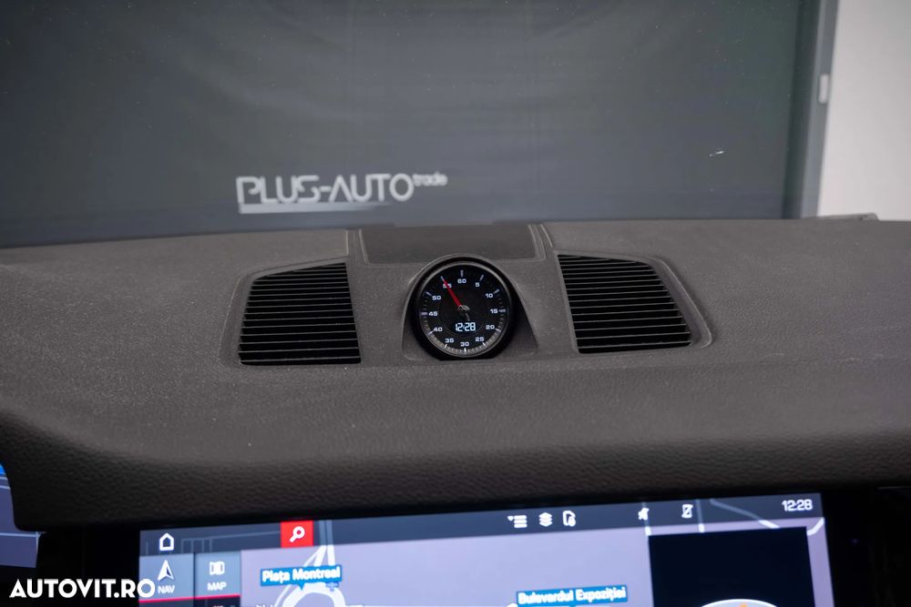 Porsche Cayenne Tiptronic S - 15