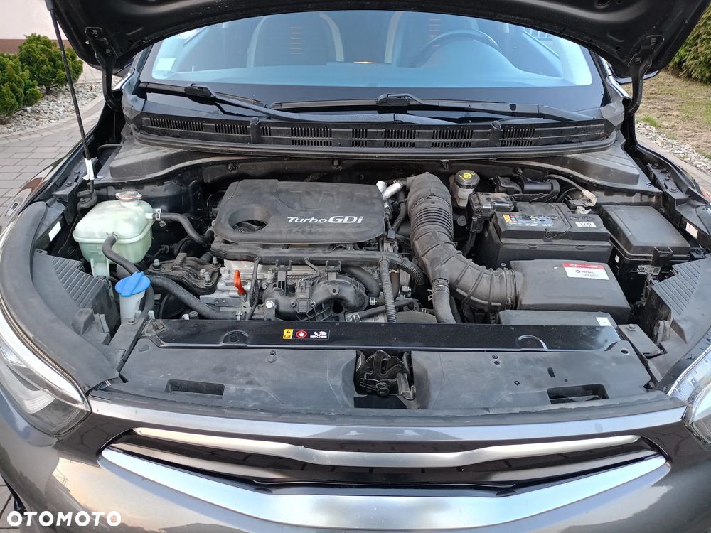 Kia Stonic 1.0 T-GDI 120 Platinum Edition - 8