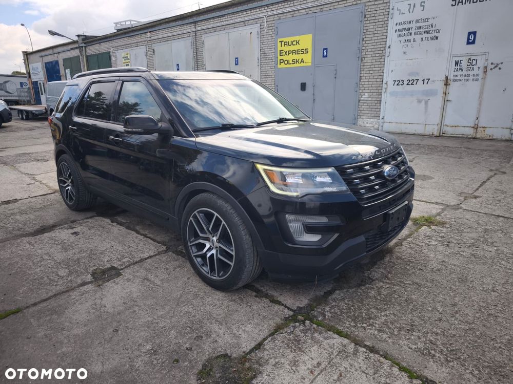 Ford Explorer 2017 photo 3
