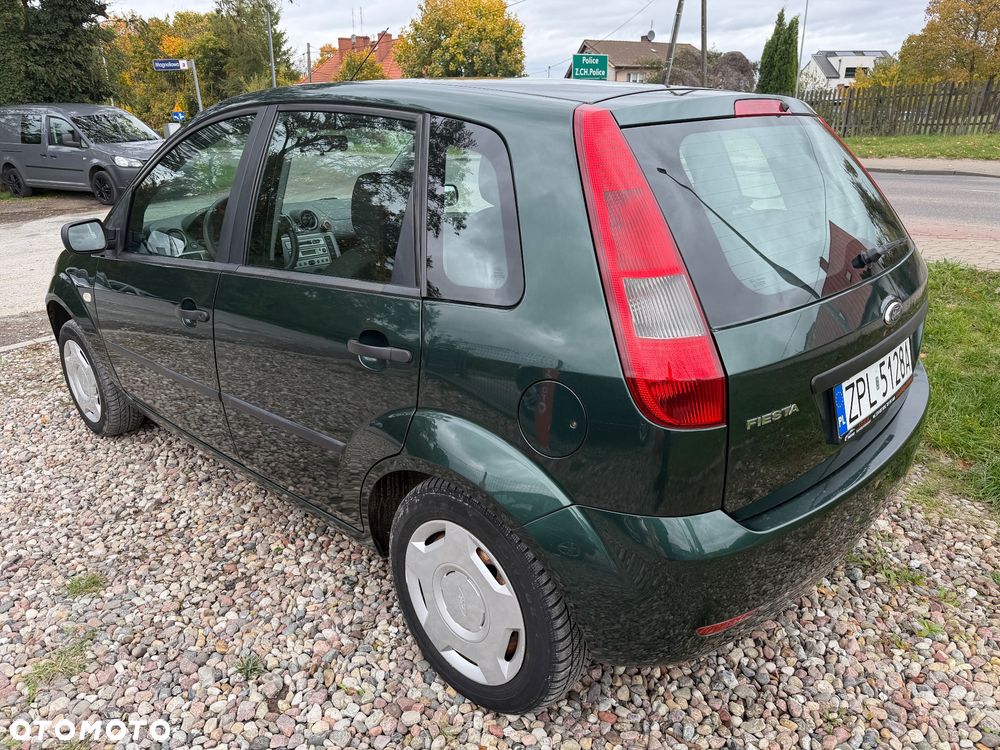 Ford Fiesta 1.4 - 7