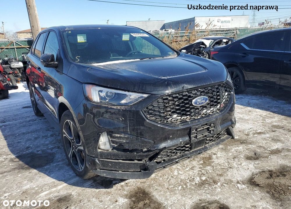 Ford Edge - 17
