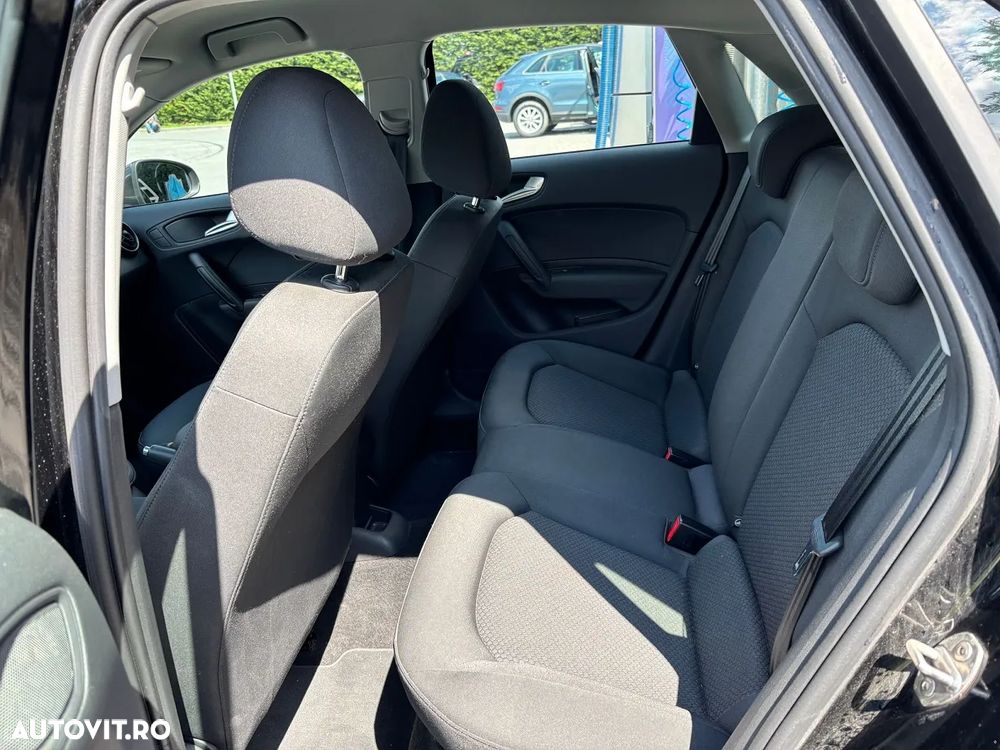 Audi A1 ack 25 TFSI S tronic Advanced - 8