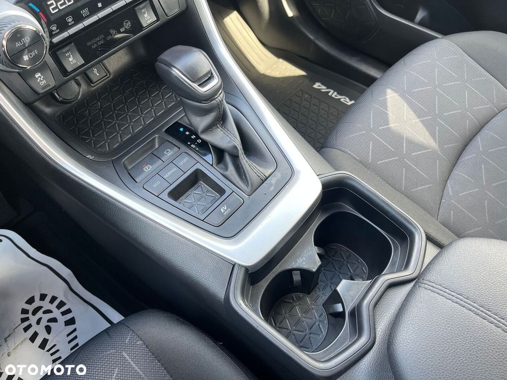 Toyota RAV4 2.5 Hybrid Comfort 4x2 - 16