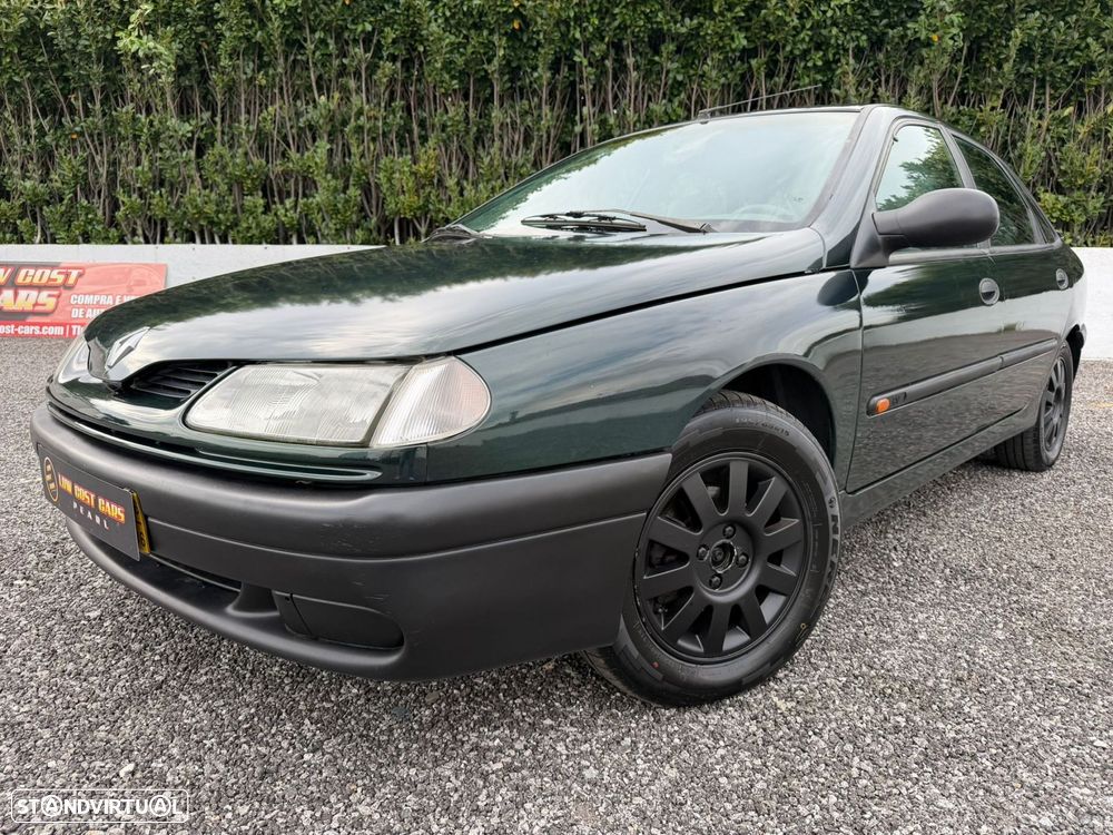 Renault Laguna 2.2 D - 15