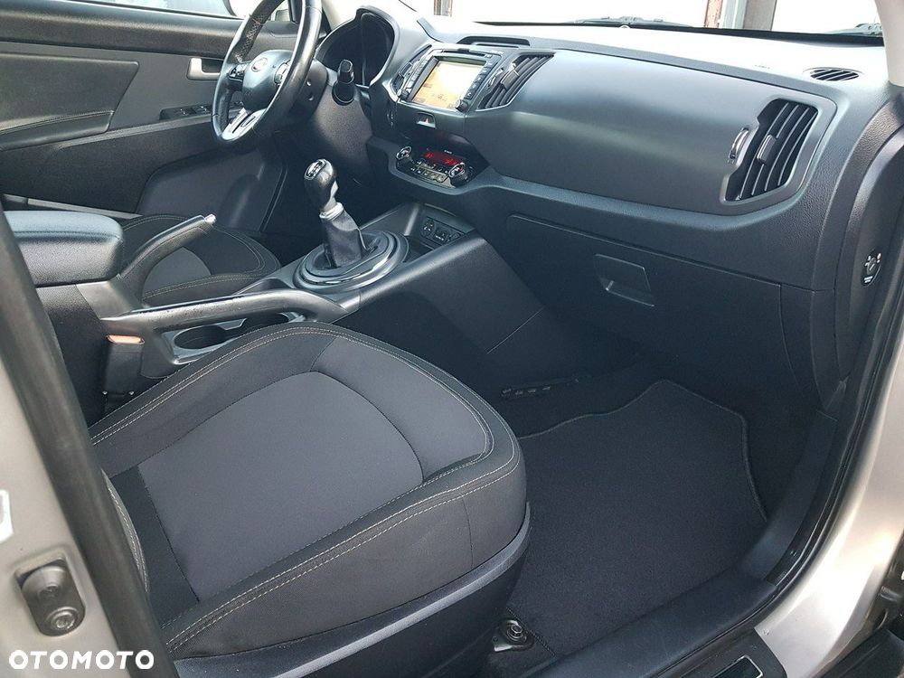 Kia Sportage 1.7 CRDI 2WD Spirit - 17