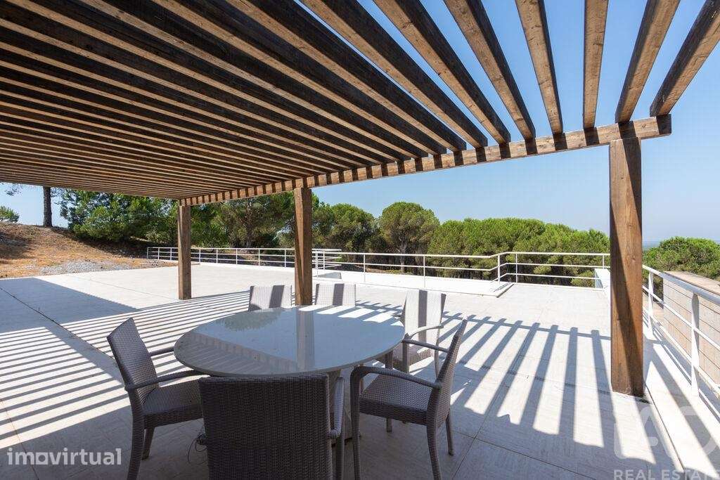 Quinta T6 em Azeitão (São Lourenço e São Simão) de 332,00 m2 - Grande imagem: 5/30