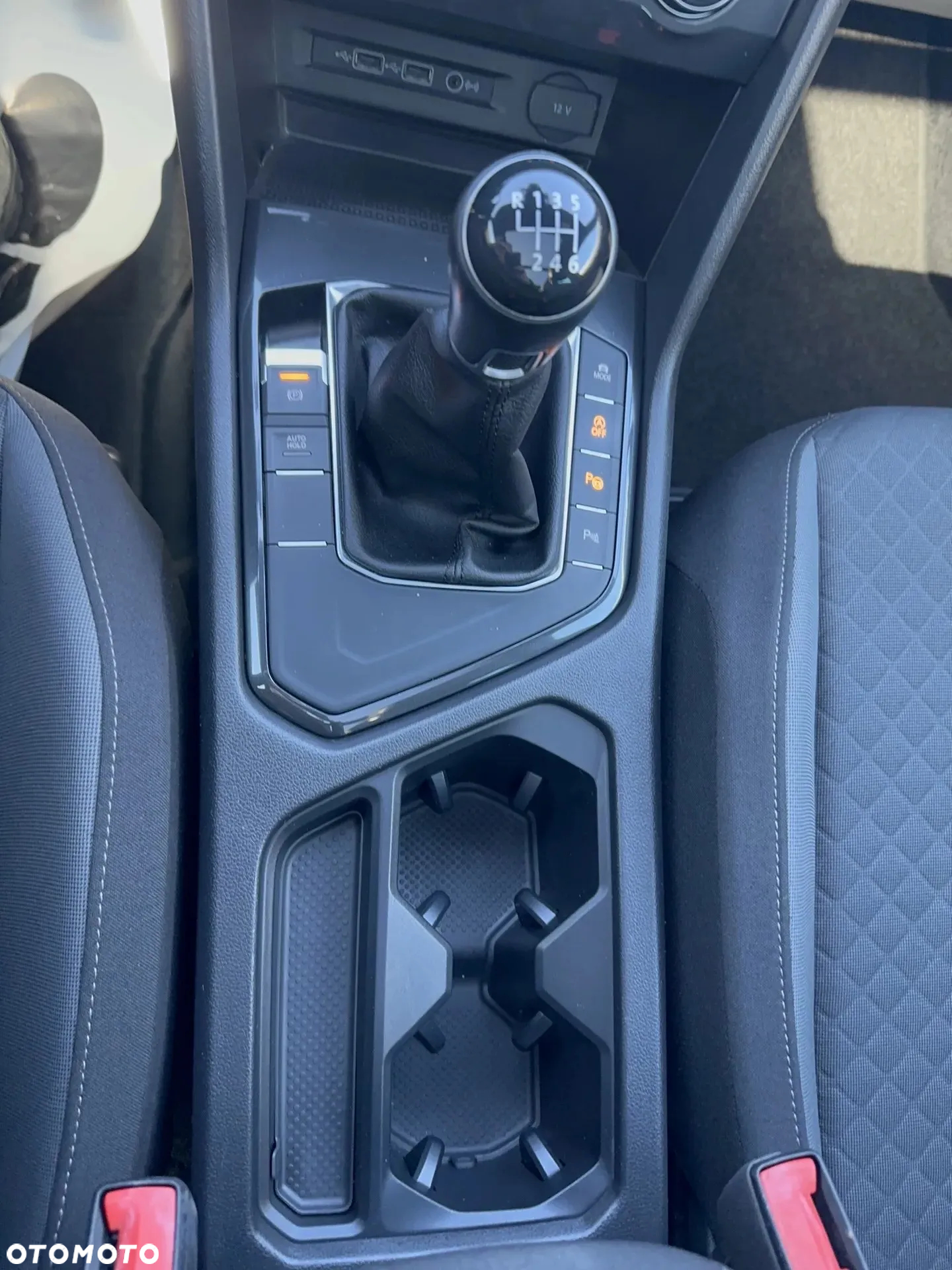 Volkswagen Tiguan - 30