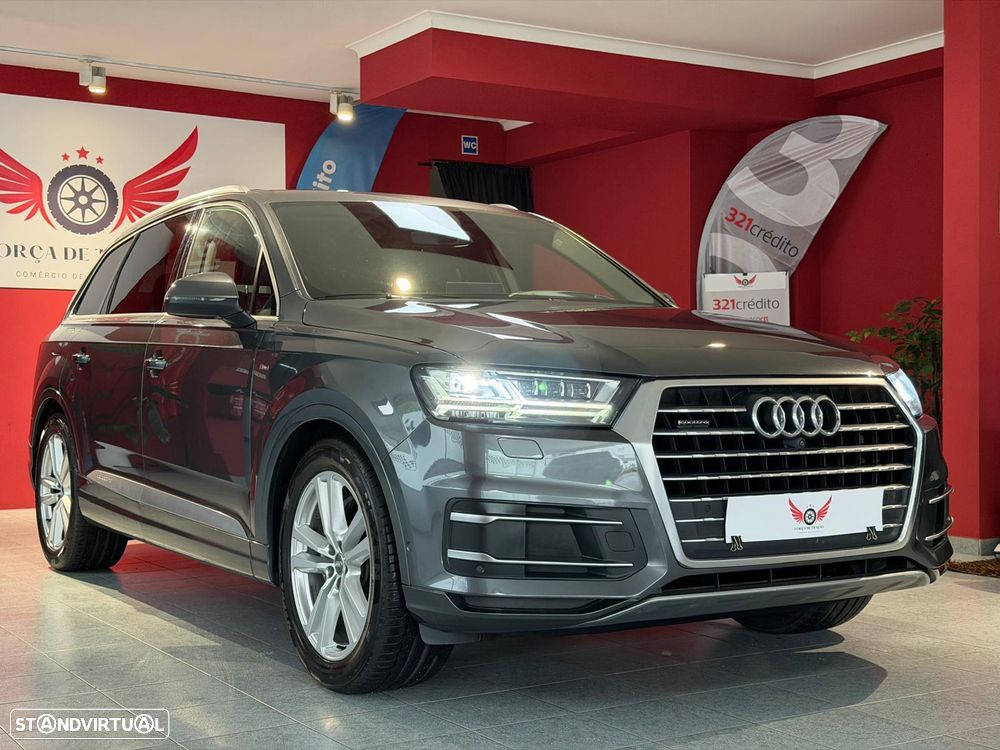 Audi Q7 3.0 TDI quattro S-line Tiptronic 7L - 1