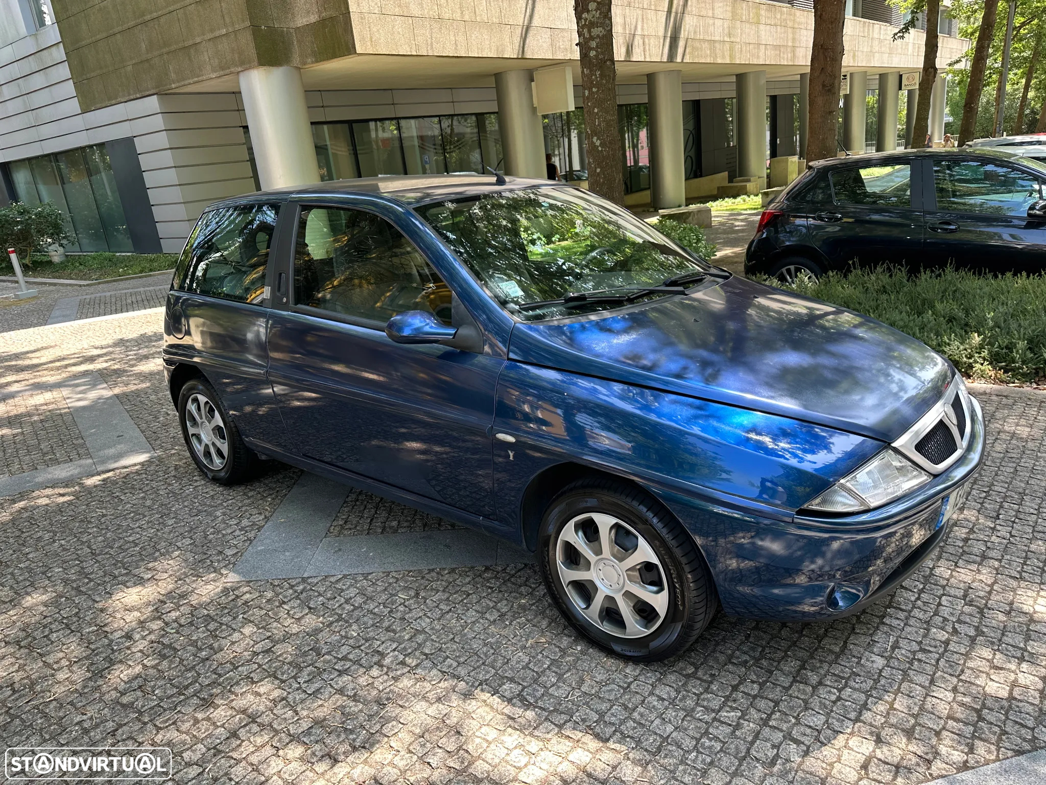 Lancia Y 1.2 Elefantino Blu - 8