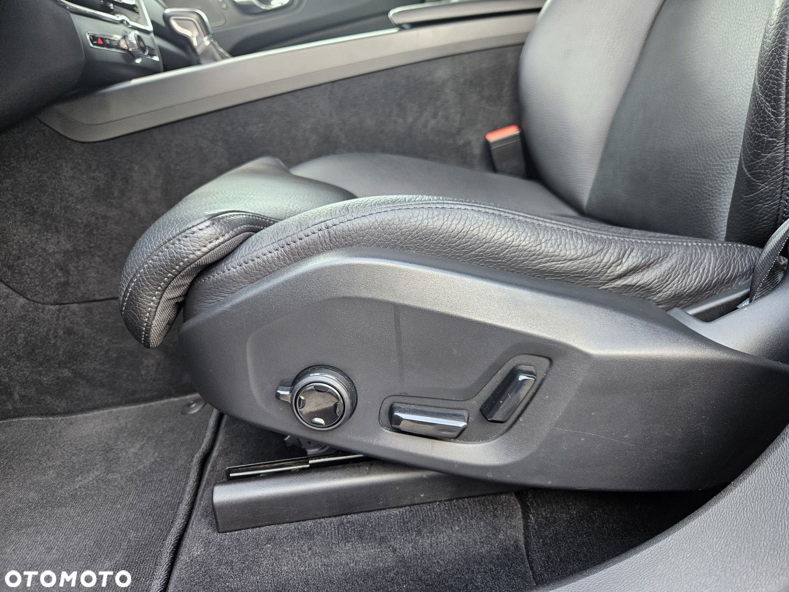 Volvo XC 60 - 12