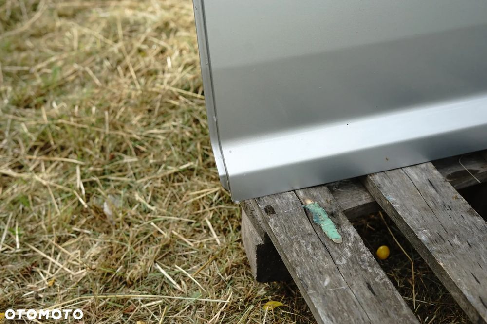 Drzwi tył tylne lewe VW Touran I Lift LA7W - 5