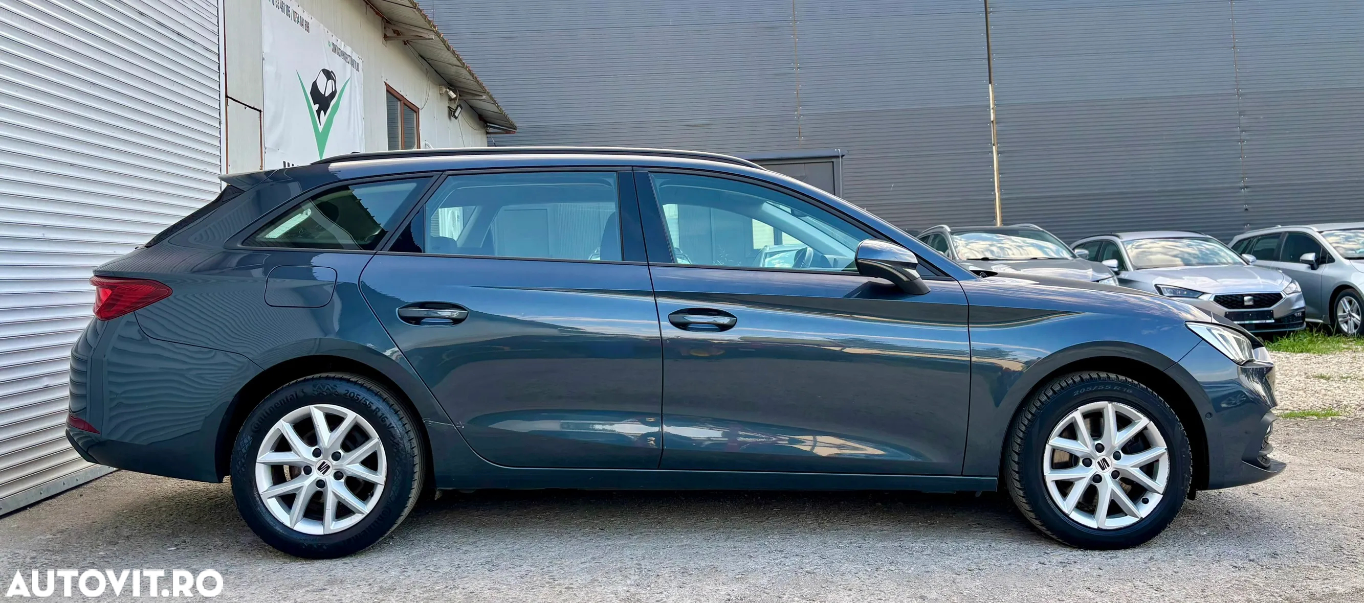 Seat Leon Sportstourer 2.0 TDI DSG Style Edition - 17