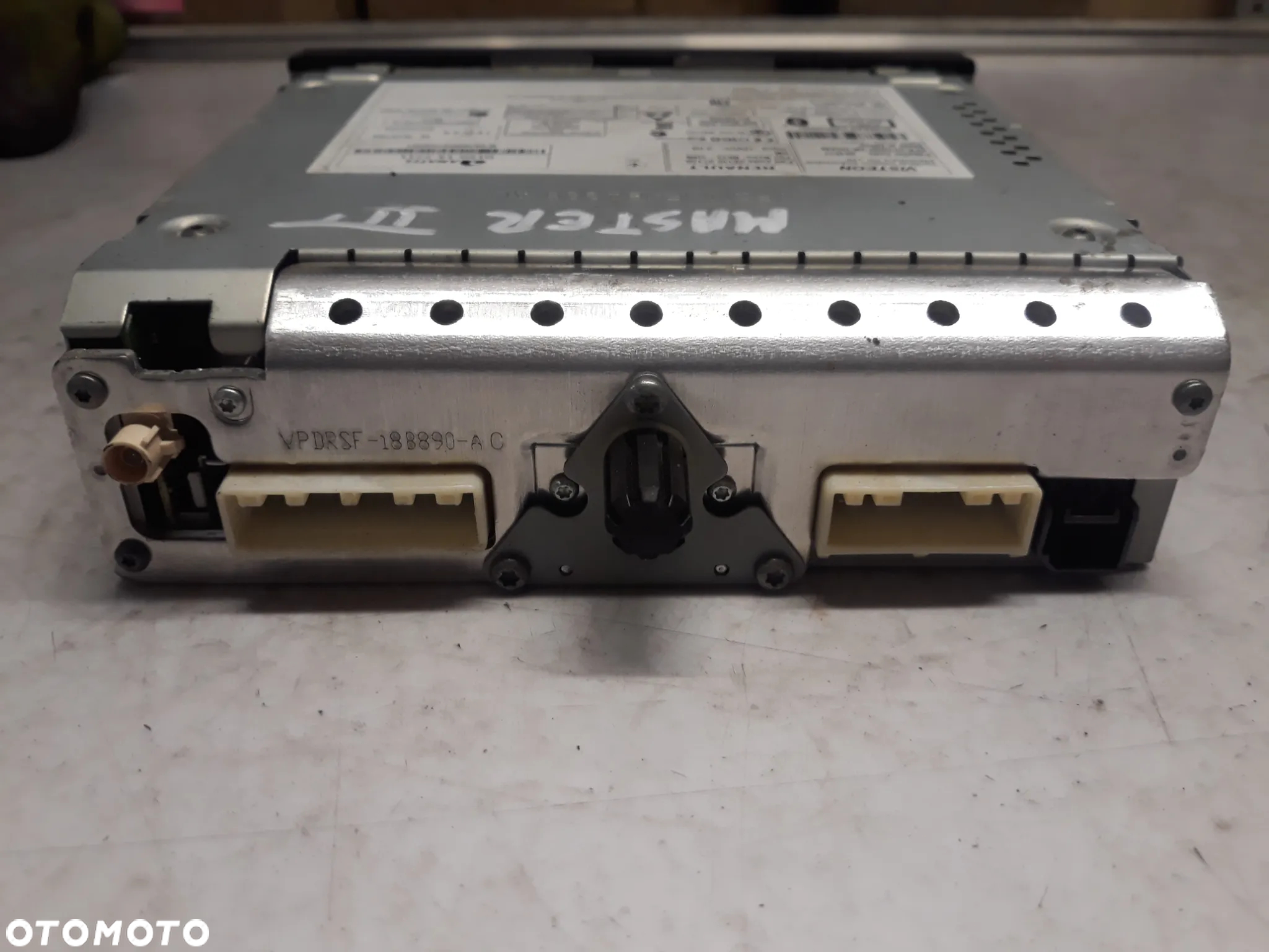 RADIO MP3  RENAULT MASTER III  281153711R - 3