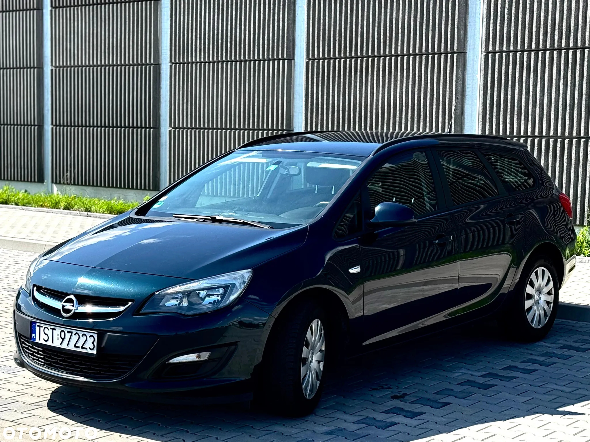 Opel Astra 1.6 CDTI DPF ecoFLEX Start/Stop Exklusiv - 8