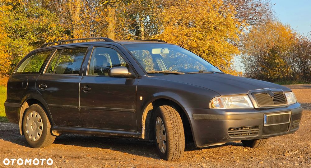 Skoda Octavia 1.9 TDI Tour - 4