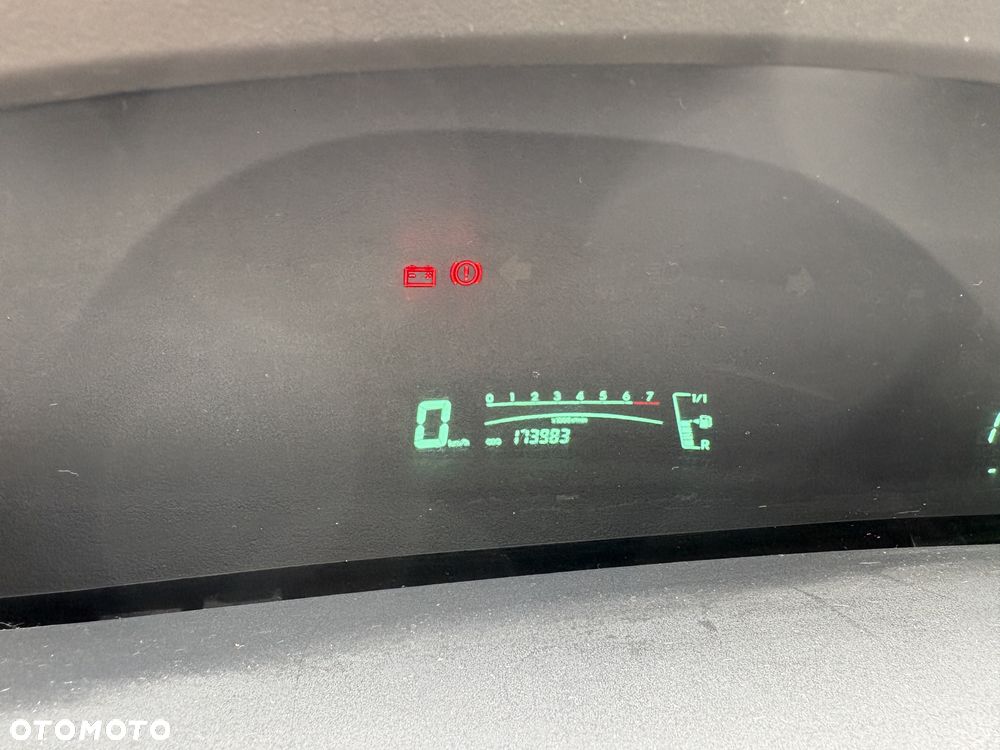 Toyota Yaris 1.0 Luna A/C - 11