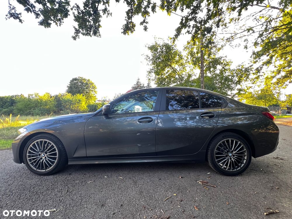BMW Seria 3 320d Advantage sport - 12