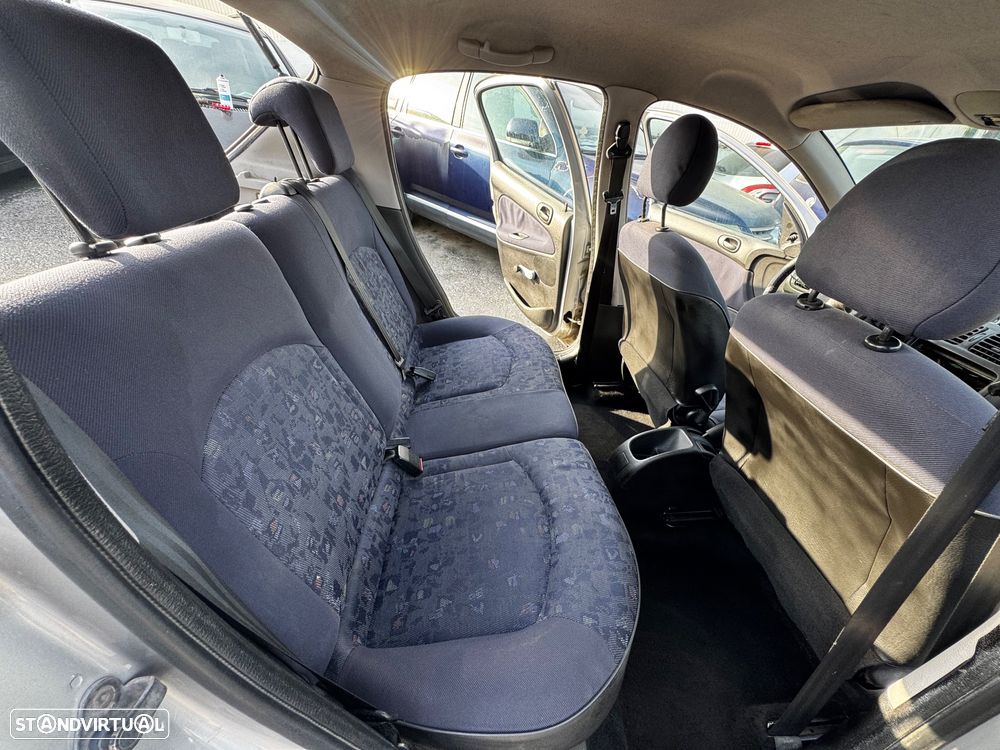 Peugeot 206 1.1 XT - 7