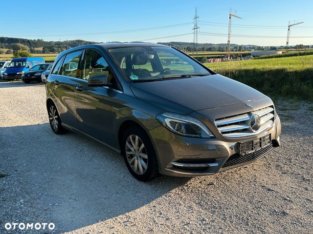 Mercedes-Benz Klasa B - 1