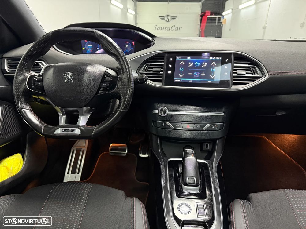 Peugeot 308 1.5 BlueHDi GT Line EAT8 - 22