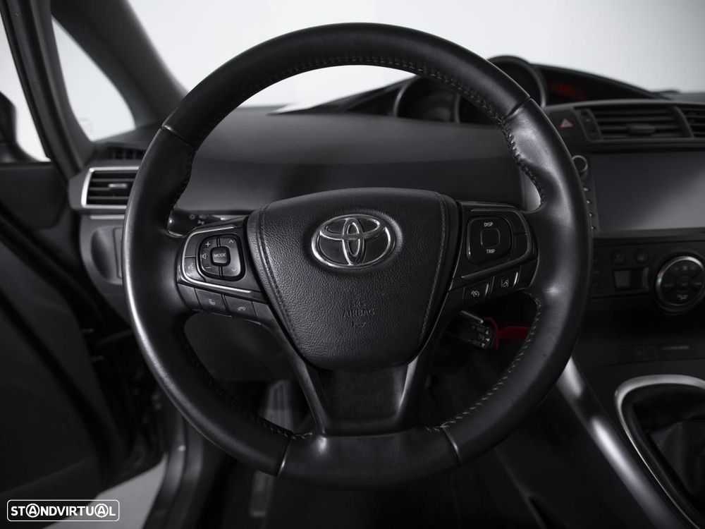 Toyota Verso - 16