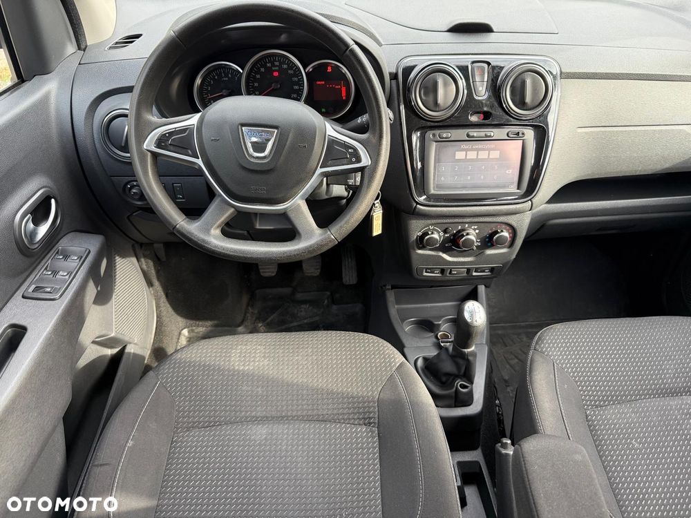 Dacia Lodgy 1.6 SCe Access S&S - 17