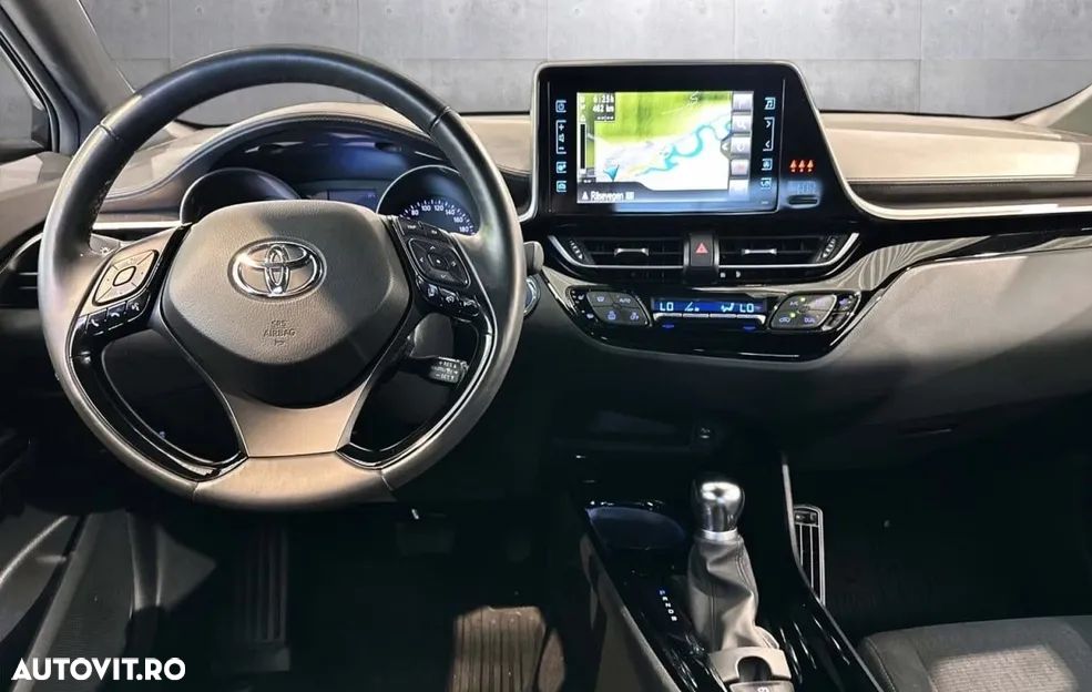 Toyota C-HR Style - 11