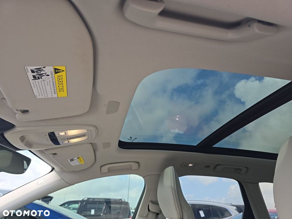 Volvo XC 60 B5 B AWD Plus Dark - 12
