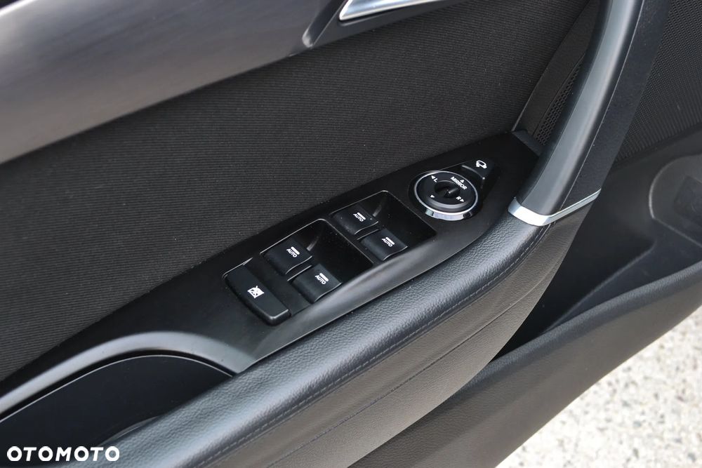 Hyundai i40 2.0 Premium - 26