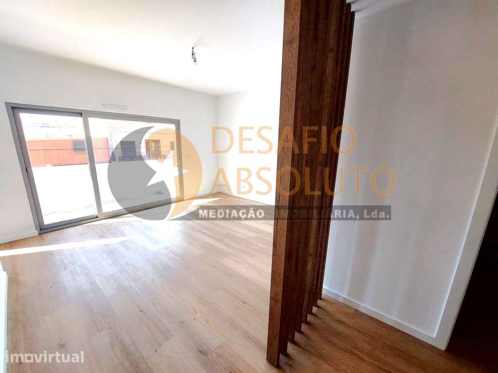 Apartamento NOVO T2+1 c/ Sotão e varandas. Quinta do Conde - Grande imagem: 5/27