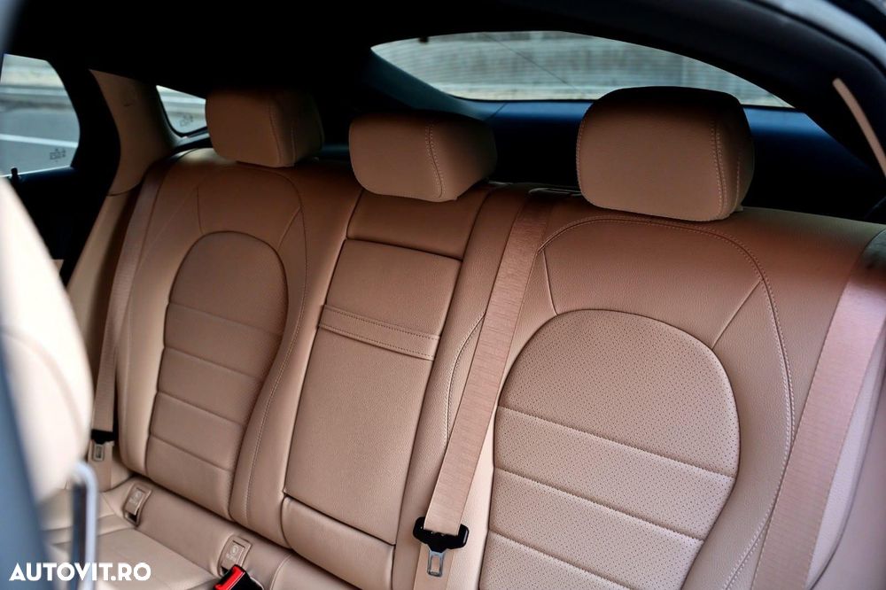 Mercedes-Benz GLC Coupe 300 4MATIC - 16
