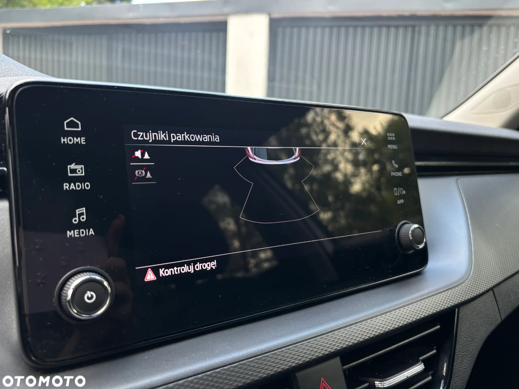 Skoda Kamiq 1.0 TSI Essence - 17