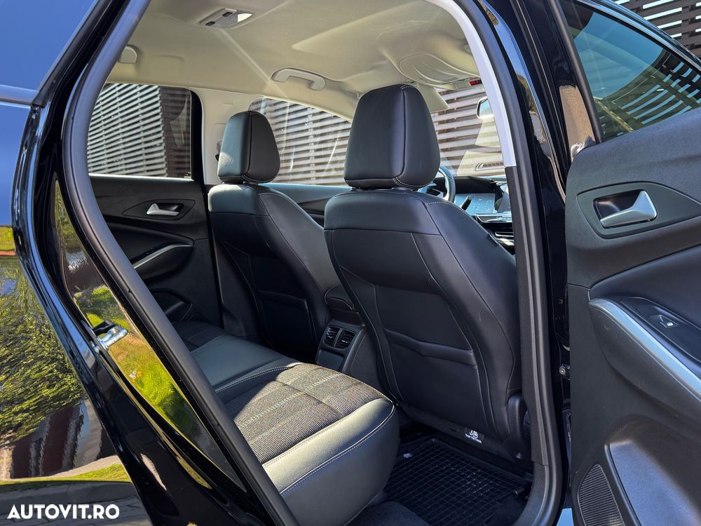 Opel Grandland 1.5 D Automatik Business Elegance - 23